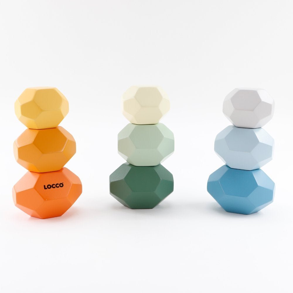 Güvenli ve pürüzsüz yüzeylerle tasarlanmış Denge Taşları.